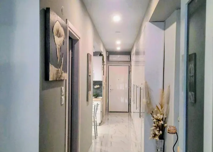 Ev With Free Parking Place Volos