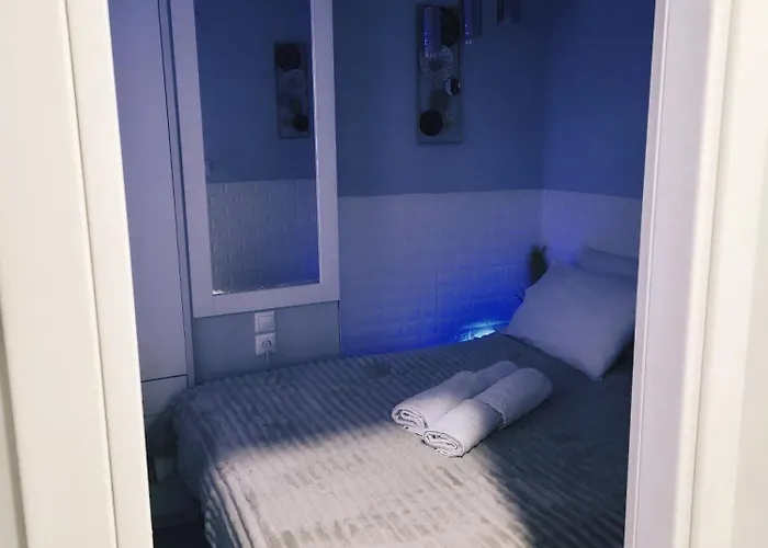 Ev With Free Parking Place * Volos