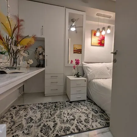 Ev With Free Parking Place Volos