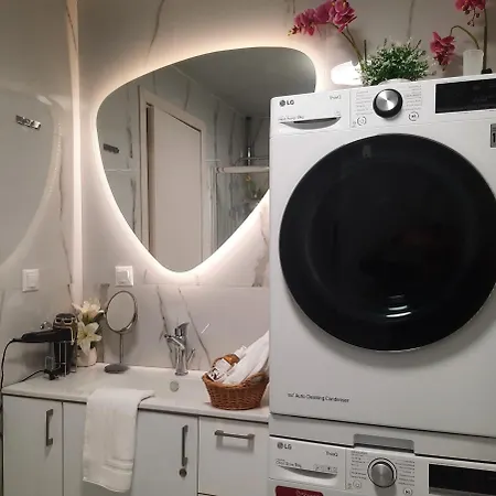 Lägenhet Ev With Free Parking Place