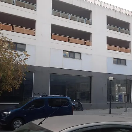 Ev With Free Parking Place Volos