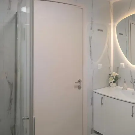 Appartement Ev With Free Parking Place *