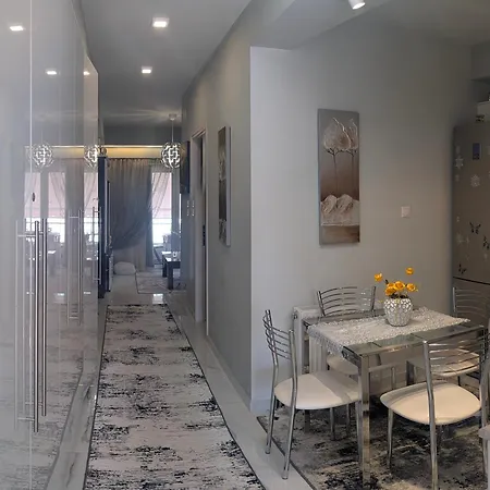 Ev With Free Parking Place * Vólos