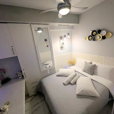 Ev With Free Parking Place Apartamento